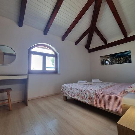Cherry House Višnjan Buitenkant foto