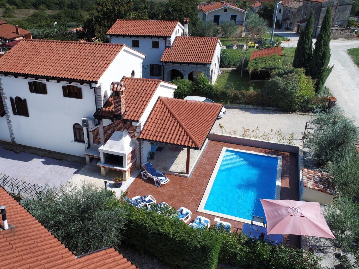 Cherry House Višnjan Buitenkant foto
